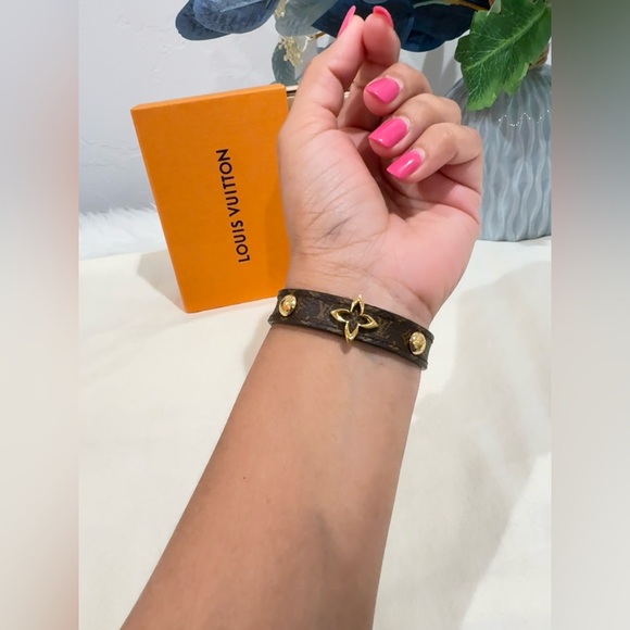BUNDLE OF 2✨Louis Vuitton Minilin Wish Bracelet & Blooming Bracelet - Picture 9 of 16